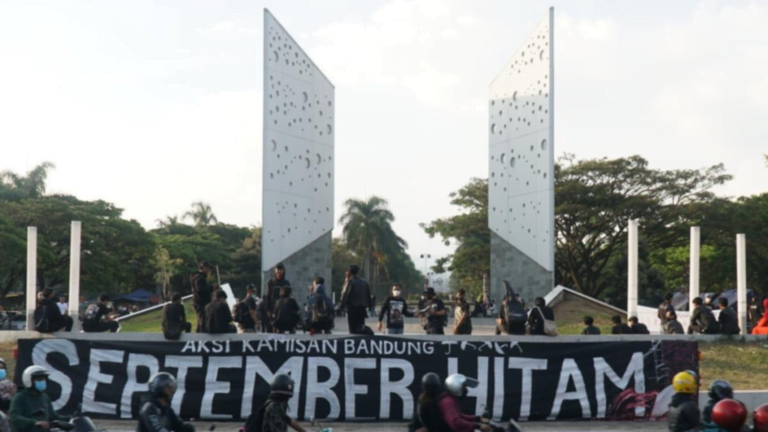 Isi Tuntutan Demo September Hitam di Bandung